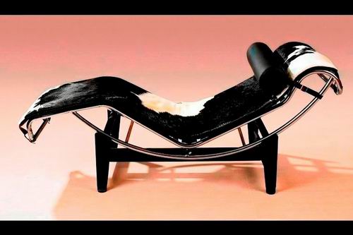 Le Corbusier designer modern classic furniture chaise longue