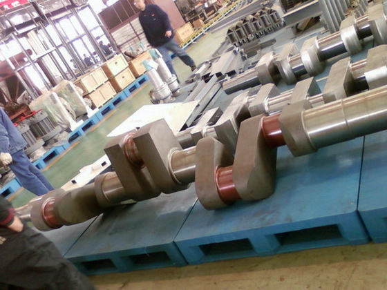 Forged steel crankshaft