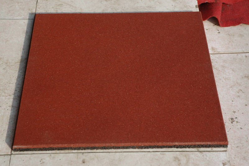 recycled rubber tile