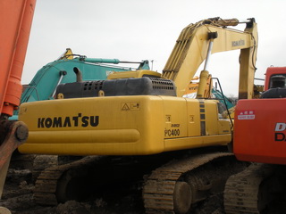 Used Komatsu PC400 crawler excavator