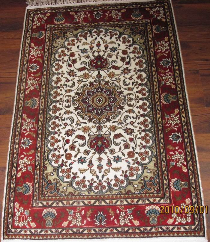 260Line hand knotted persian carpet