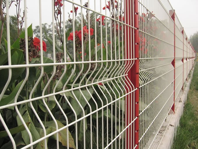 garden wire mesh fence