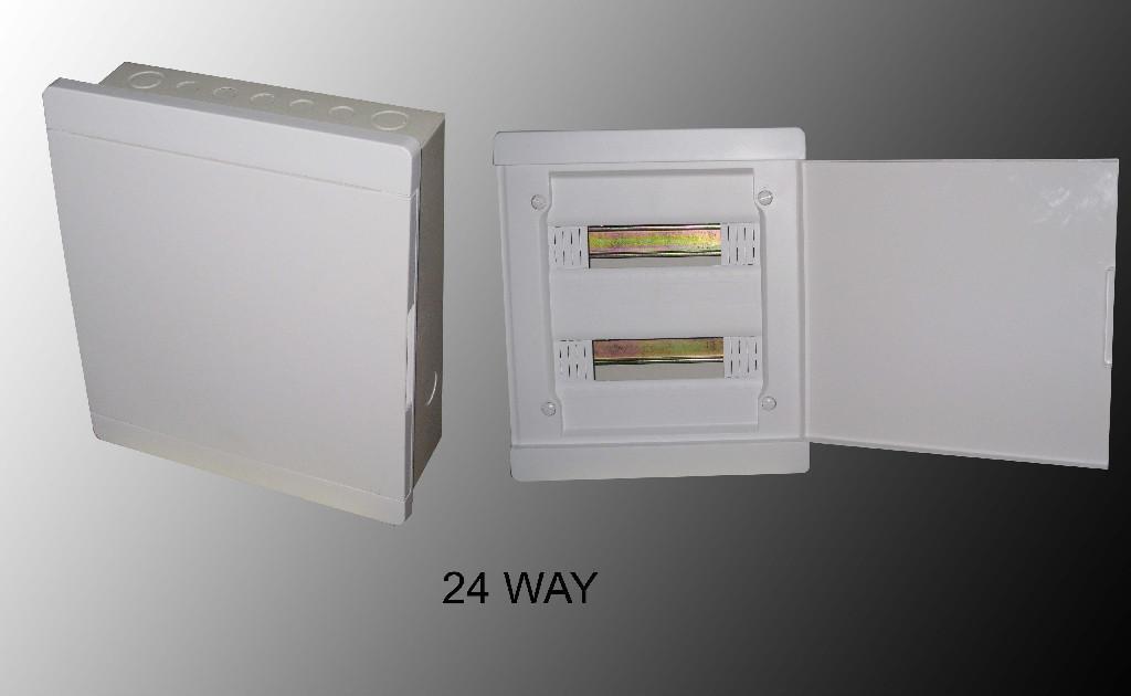 PZ30 Series 24 way power distribution box