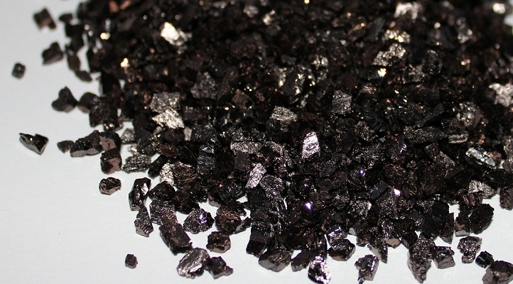 99.99% Trititanium pentoxide Ti3O5 crystal granule