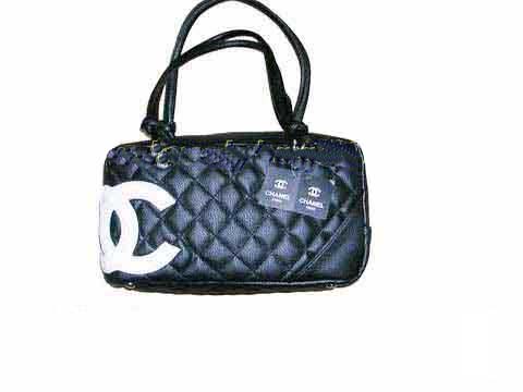 Offer brands handbags wallet waistband umbrellas shoes T-shi