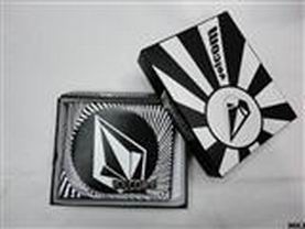 VOLCOM MENS wallets, paypal accept