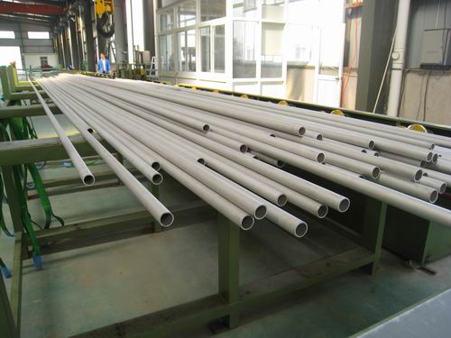 Industrial stainless steel tube and pipe for heat exchanger