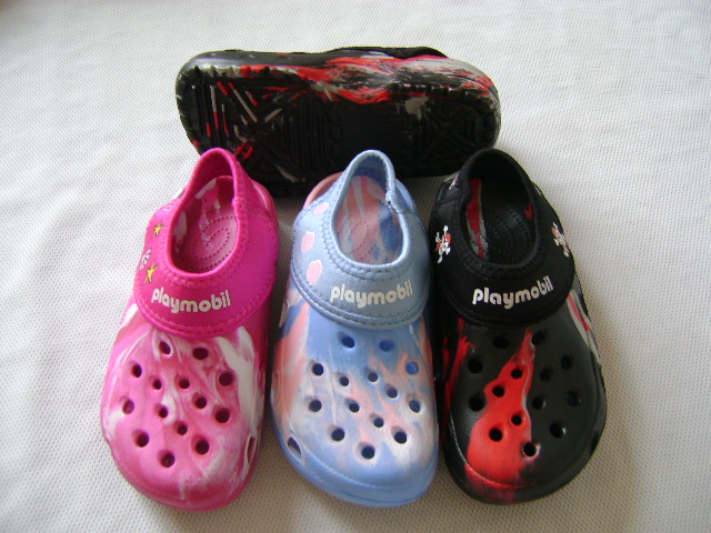 slipper,sandale.footwear