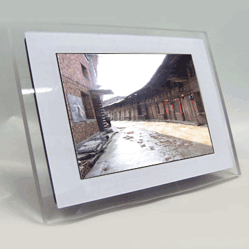 Digital photo frame