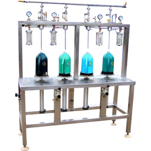 Keg simple filling machine with two , four heads