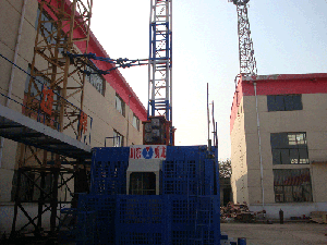 Building Hoist (SC200/200)