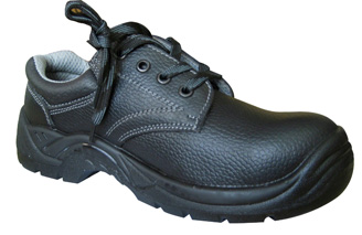 safety shoes&protective clothing