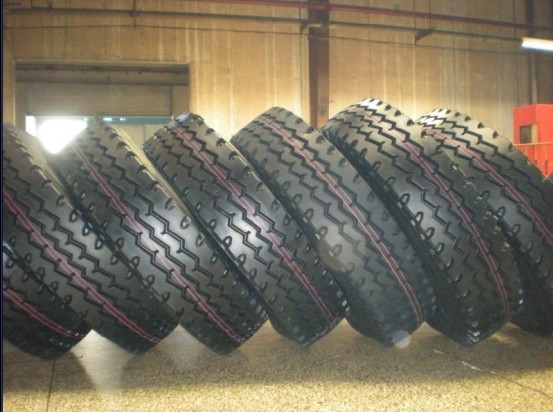 Radial truck tyre-A168