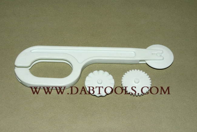 Fondant Cake Decorating tool-knife roller-- Popular products