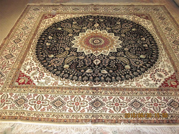 Hand knotted Persian silk carpet pure silk rugs