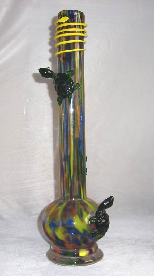 glass water pipe. colored glass water bong/pipe