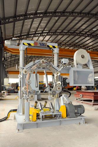 Coil packing machine