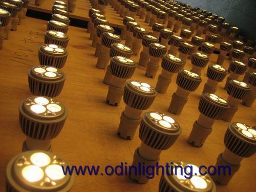 3x1w LED Bulb with long life and good light effect
