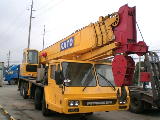 used KATO NK500E Truck Crane secondhand crane