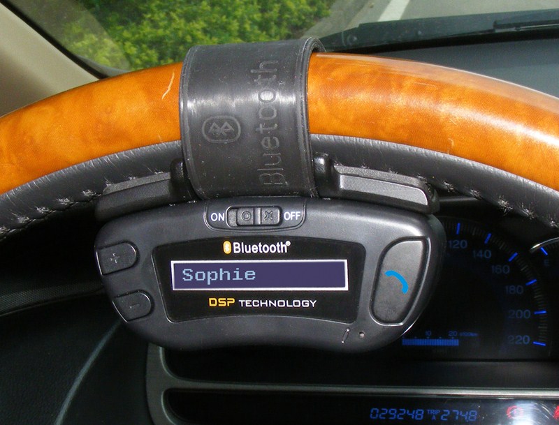 Steering Wheel Bluetooth Car Kit