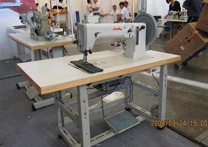 7243 Extra Heavy Duty Unison Feed  Sewing Machin
