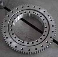Single-row four point contact ball slewing ring bearing