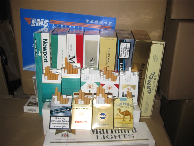 free shipping,1:1 us cigarettes,marlboro,newport,camel,555